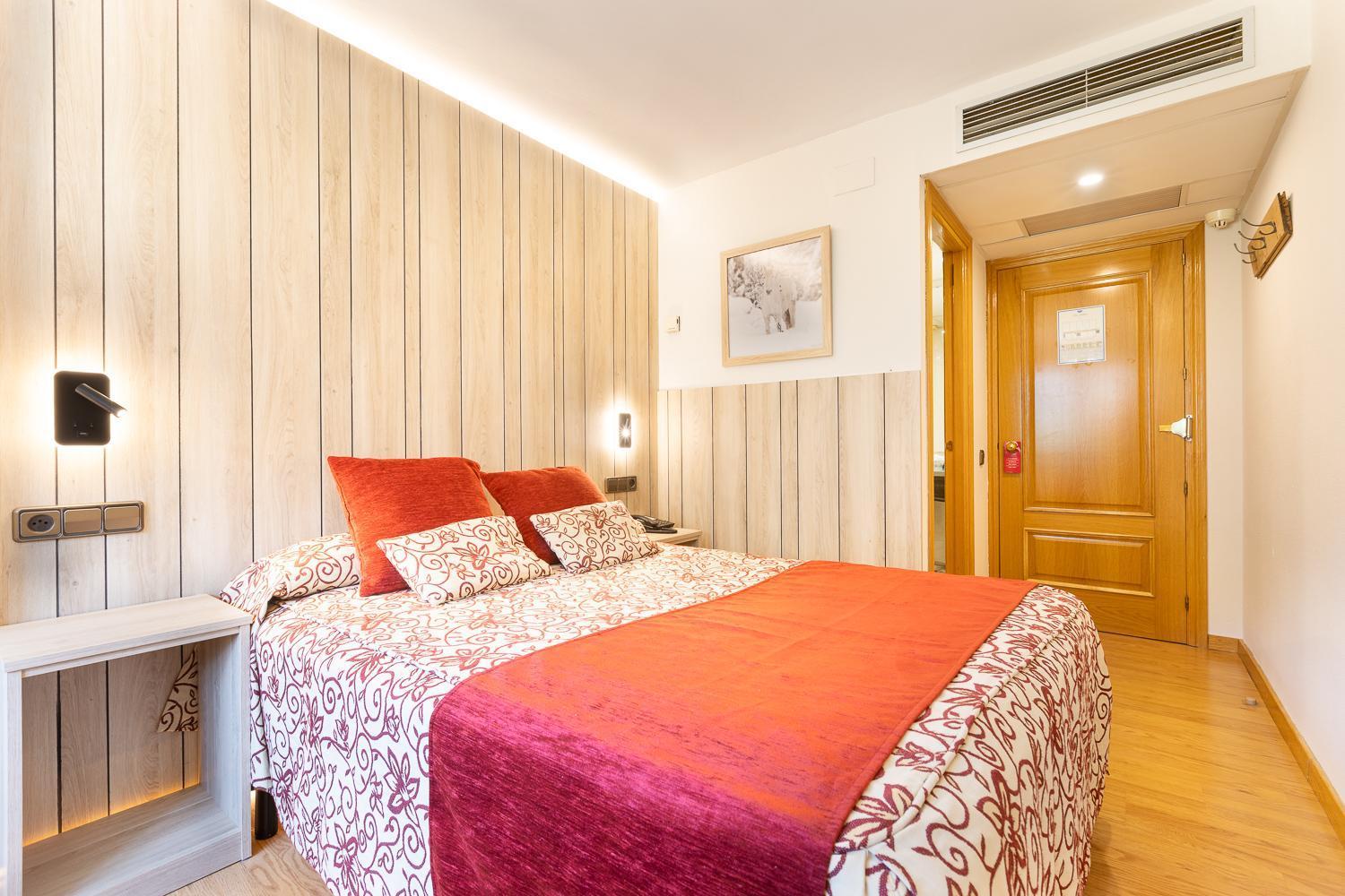 Hotel Eth Solan & Spa Vielha Exterior photo